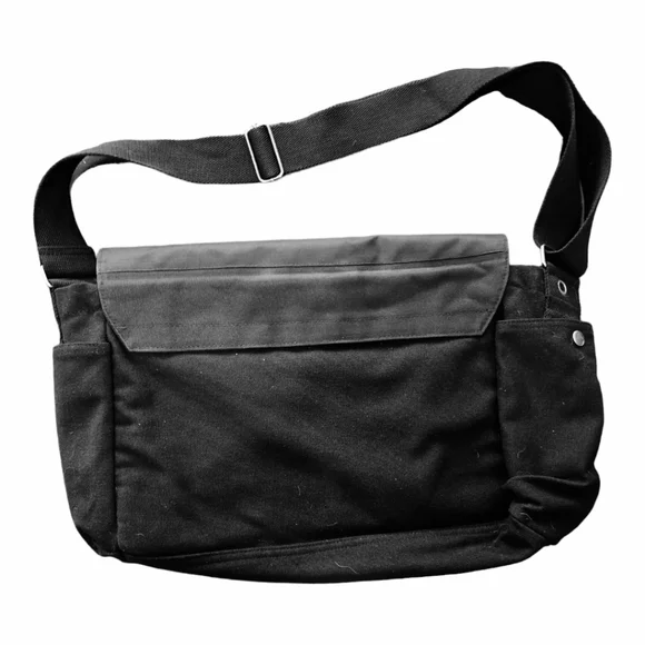 Dungeons & Dragons Messenger Bag...Pride 2021